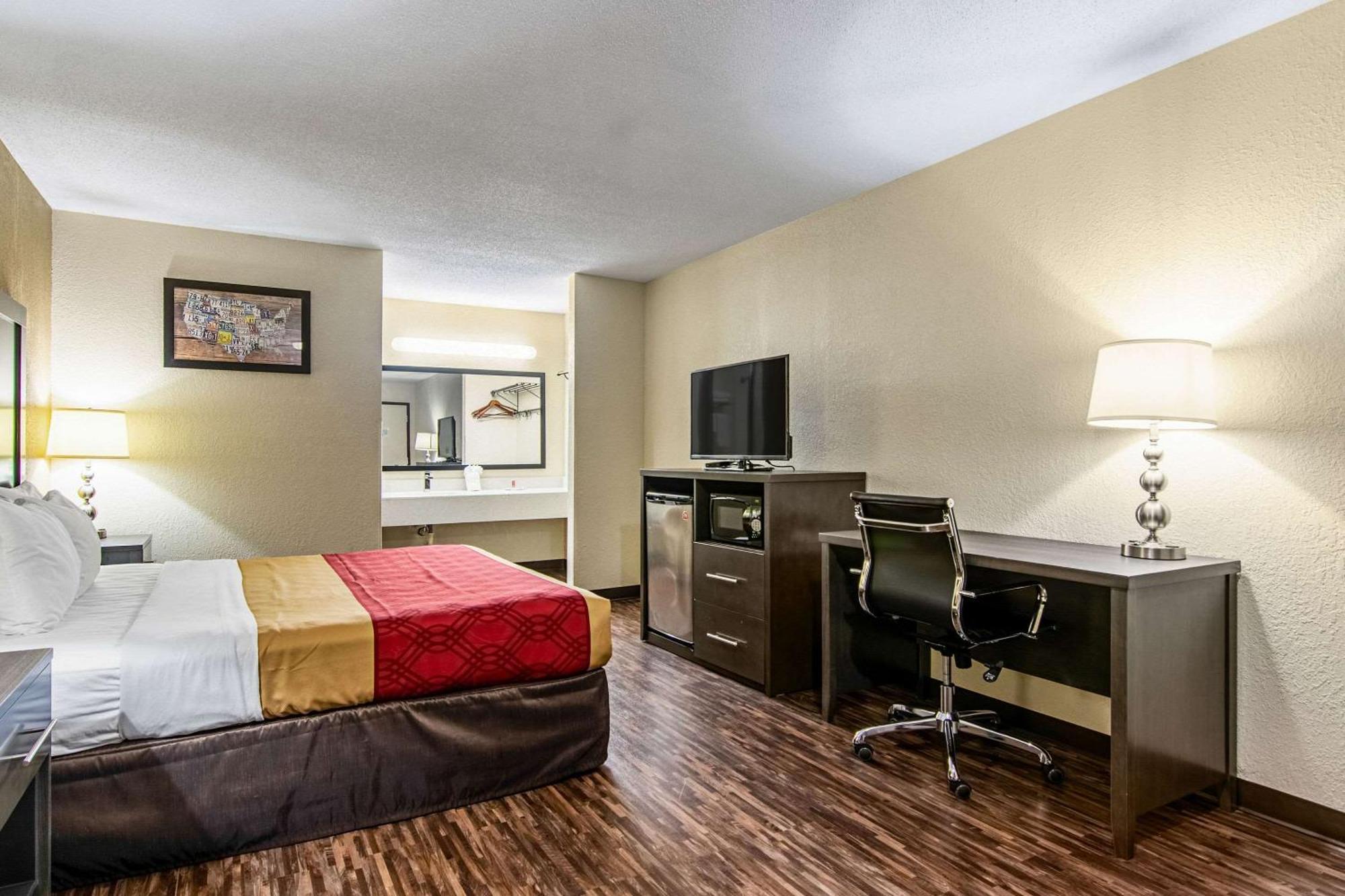 Econo Lodge Inn & Suites Matthews - Charlotte Extérieur photo